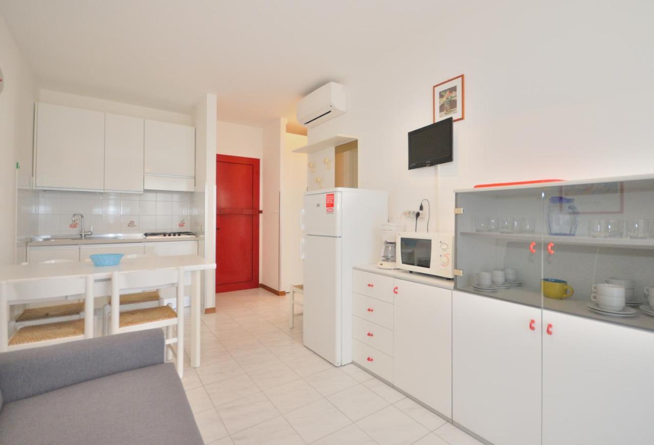 Condominio Nautilus 비비오네 외부 사진