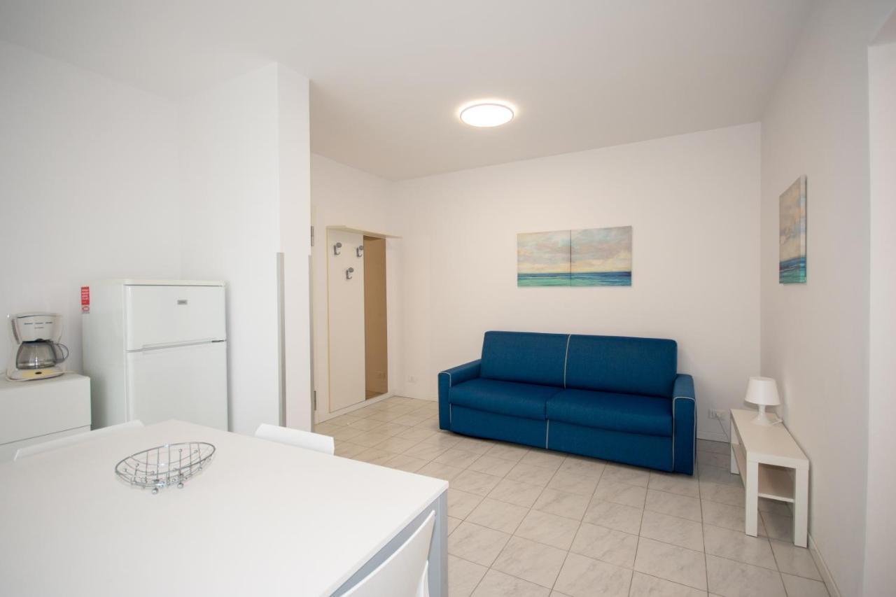 Condominio Nautilus 비비오네 외부 사진