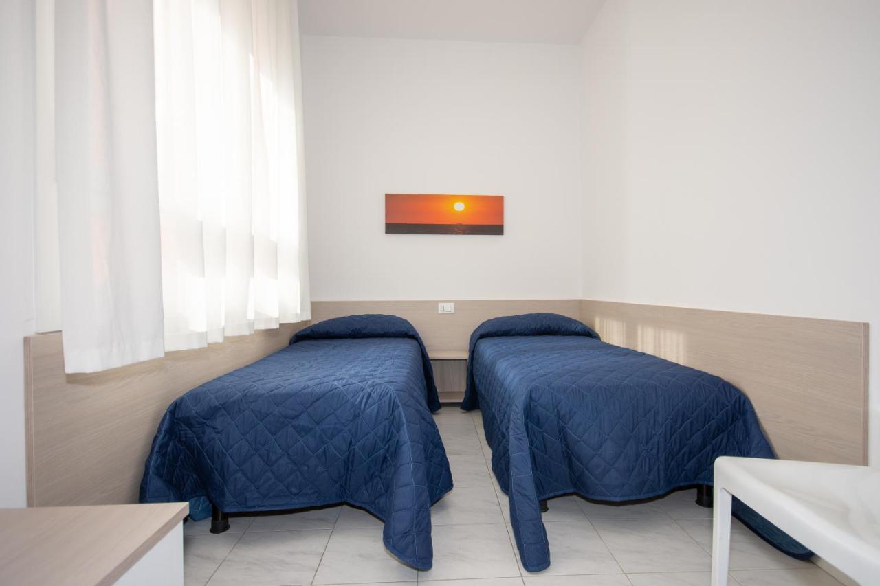 Condominio Nautilus 비비오네 외부 사진
